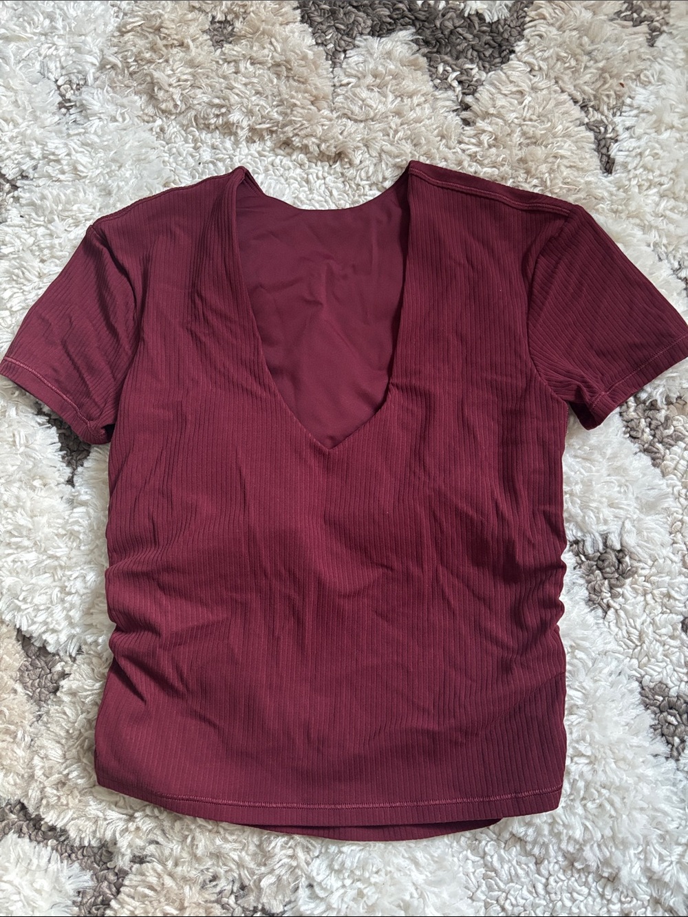 lululemon athletica Ribbed V-Neck Short Sleeve Top - Burgundy